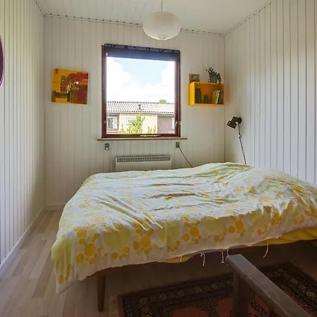 Two-bedroom Holiday In *