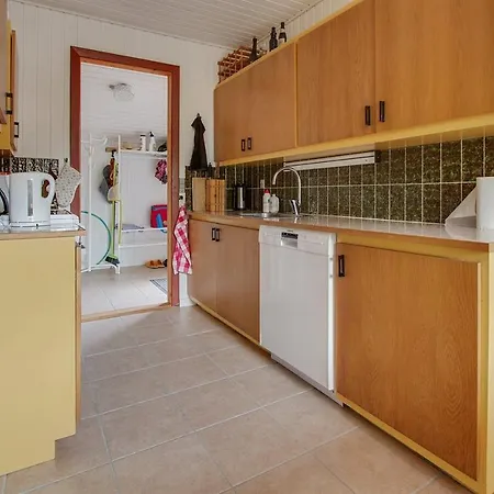 Two-bedroom Holiday In Casa vacanze *