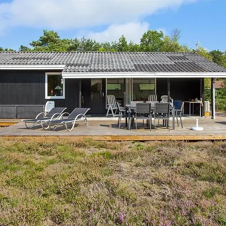 Two-bedroom Holiday In Casa vacanze *